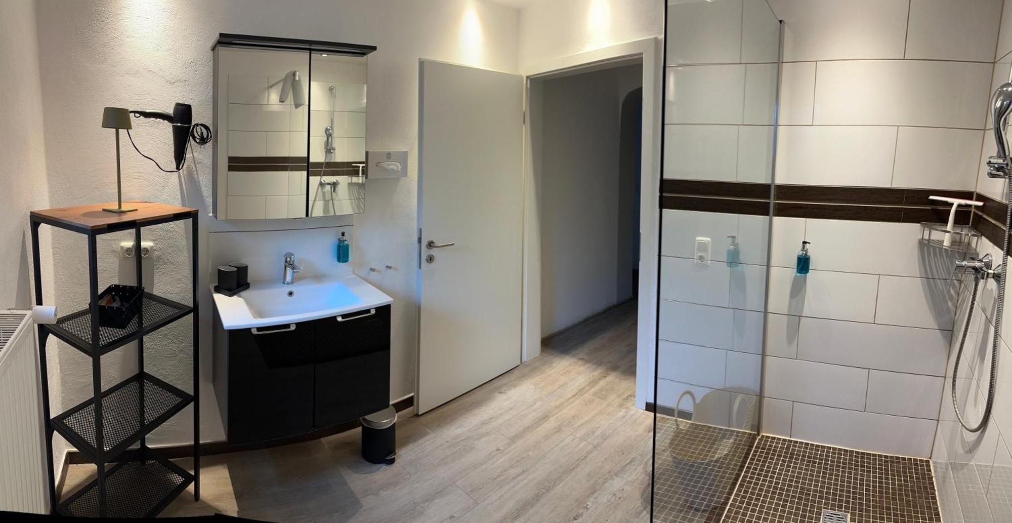Ferienwohnung Schlossblick - 4 Sterne Sauna Pool Whirlpool Exklusiv Braunfels Eksteriør billede